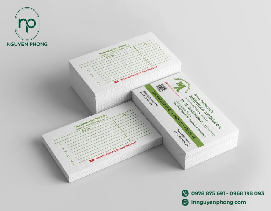 Mẫu card visit bác sĩ dễ nhớ